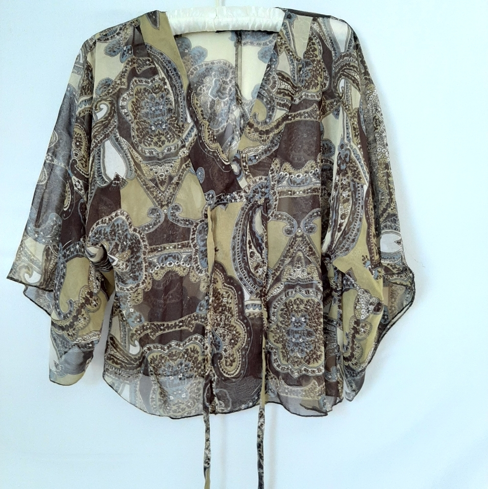 Intricate Pattern Chiffon Blouse